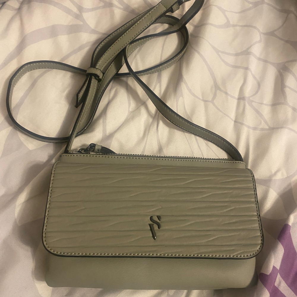 Simply Vera Vera Wang Gray Crossbody Bag